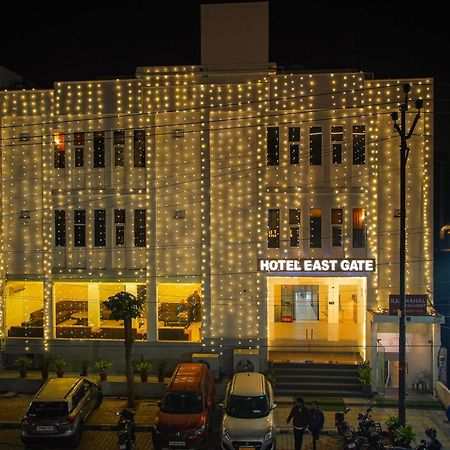 Hotel Dazzling East Gate à Agra  Extérieur photo